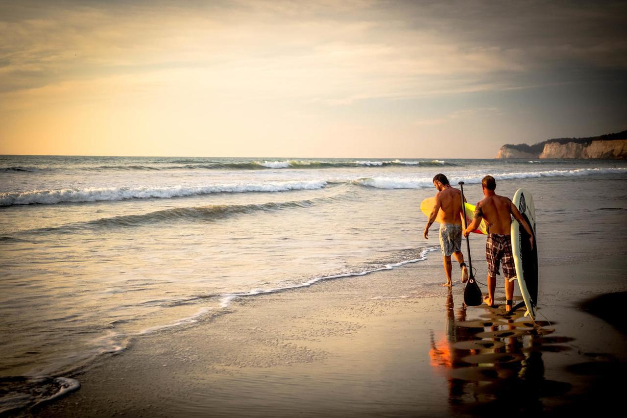 Beach Front Bungalows At The Coconut Canoa Dış mekan fotoğraf